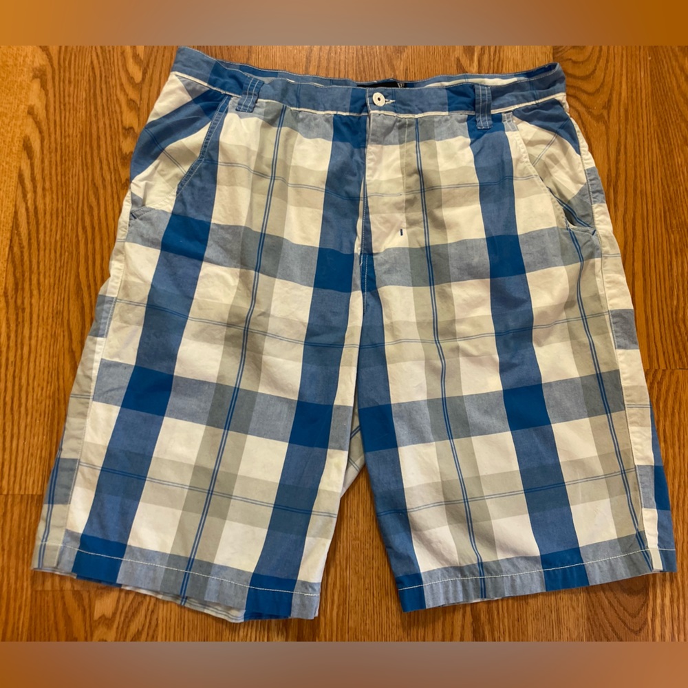 Vurt men’s cotton shorts size 40